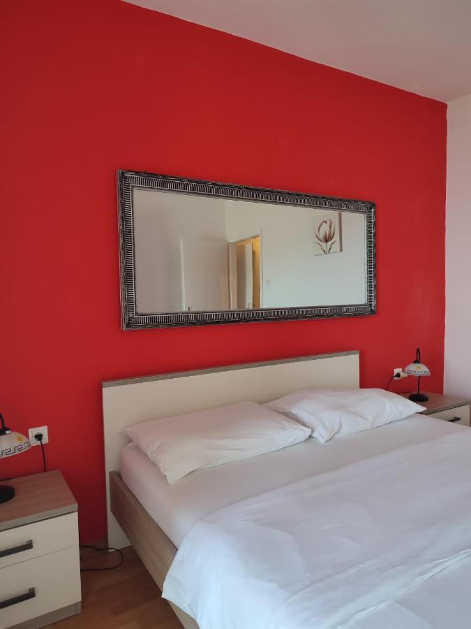 Apartments Laus Завалатица Екстериор снимка