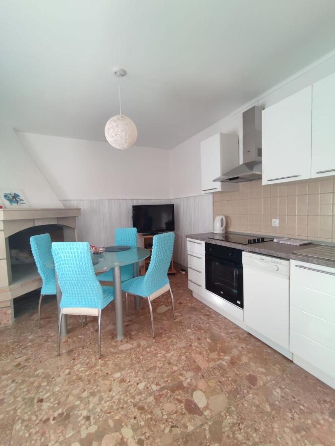 Apartments Laus Завалатица Екстериор снимка