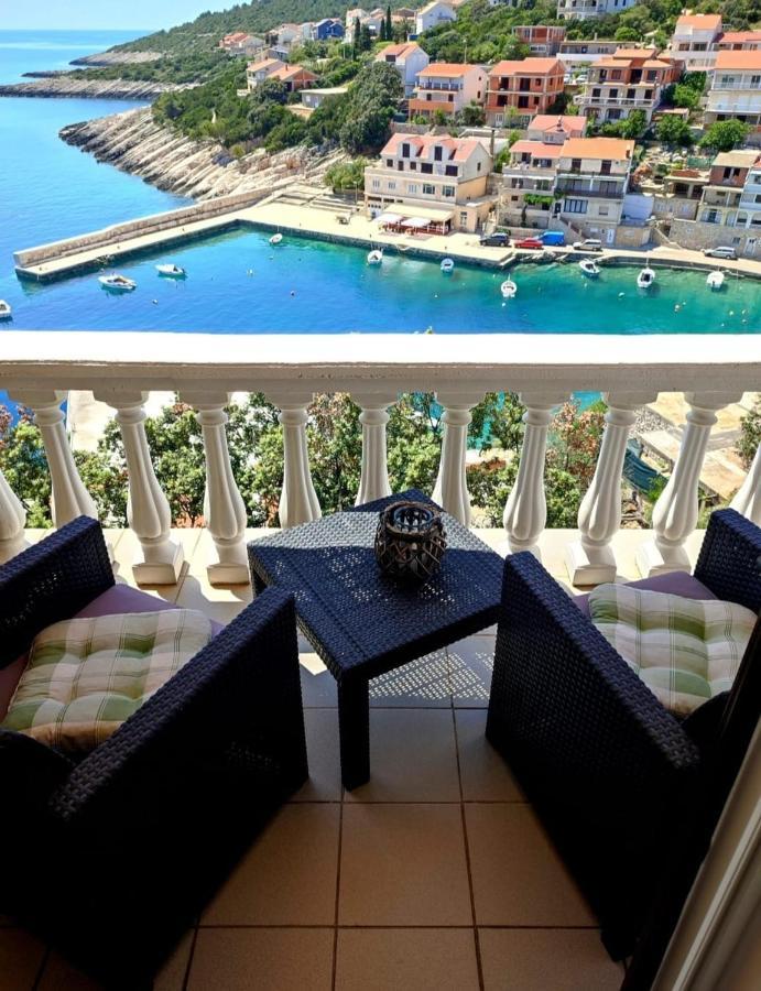 Apartments Laus Завалатица Екстериор снимка