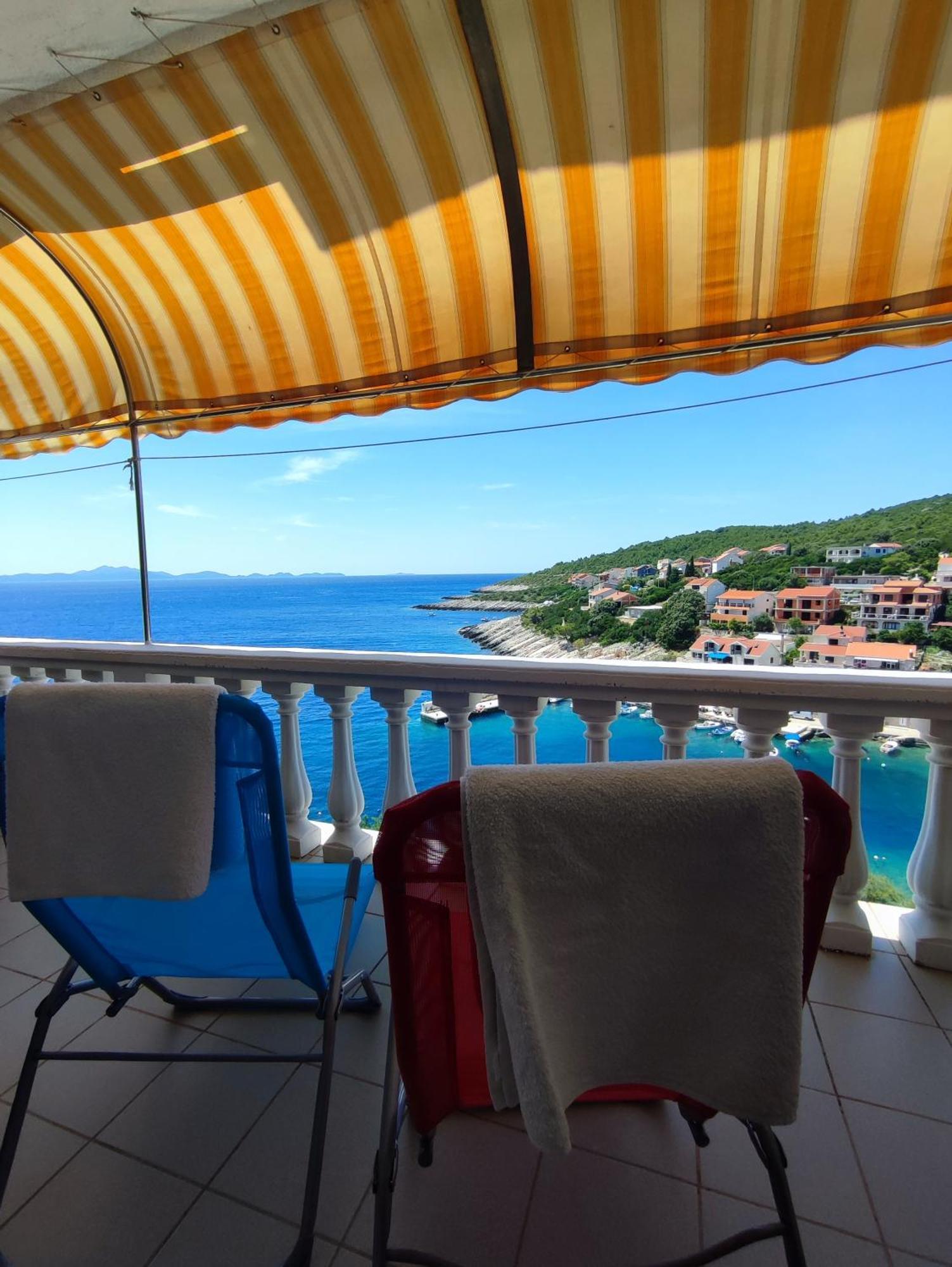 Apartments Laus Завалатица Екстериор снимка
