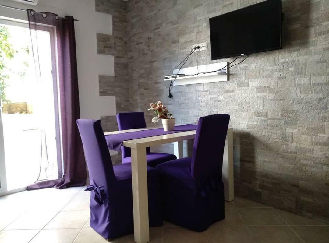 Apartments Laus Завалатица Екстериор снимка